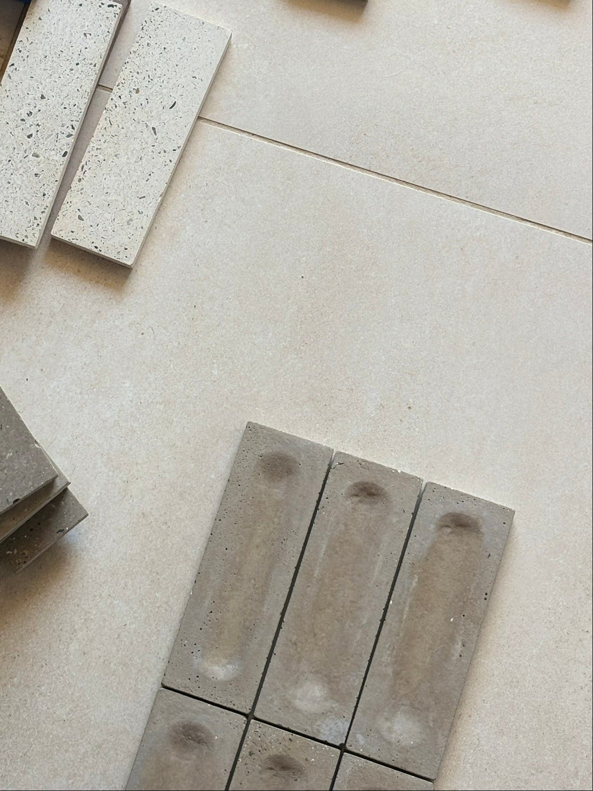 La briquette Relief — 5 x 15 — Hesmée & Maison Mokka